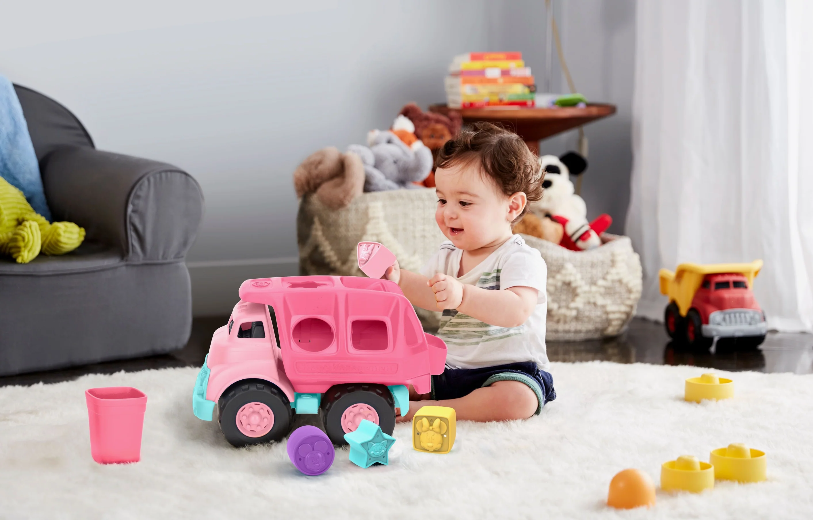 Disney Baby Minnie Mouse Shape Sorter Truck - Image 3