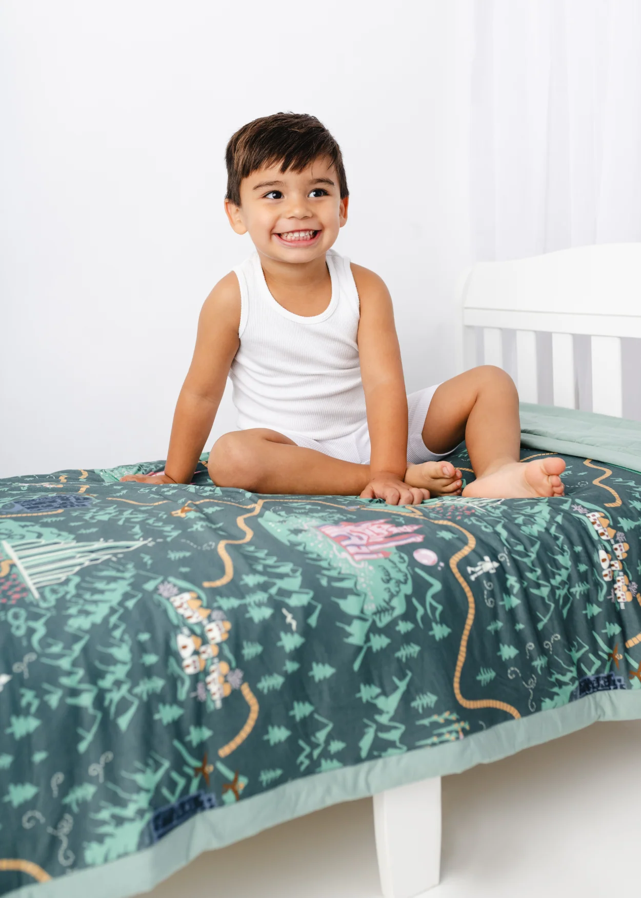 Emerald City Large Quilted Bamboo Blanket - Image 6