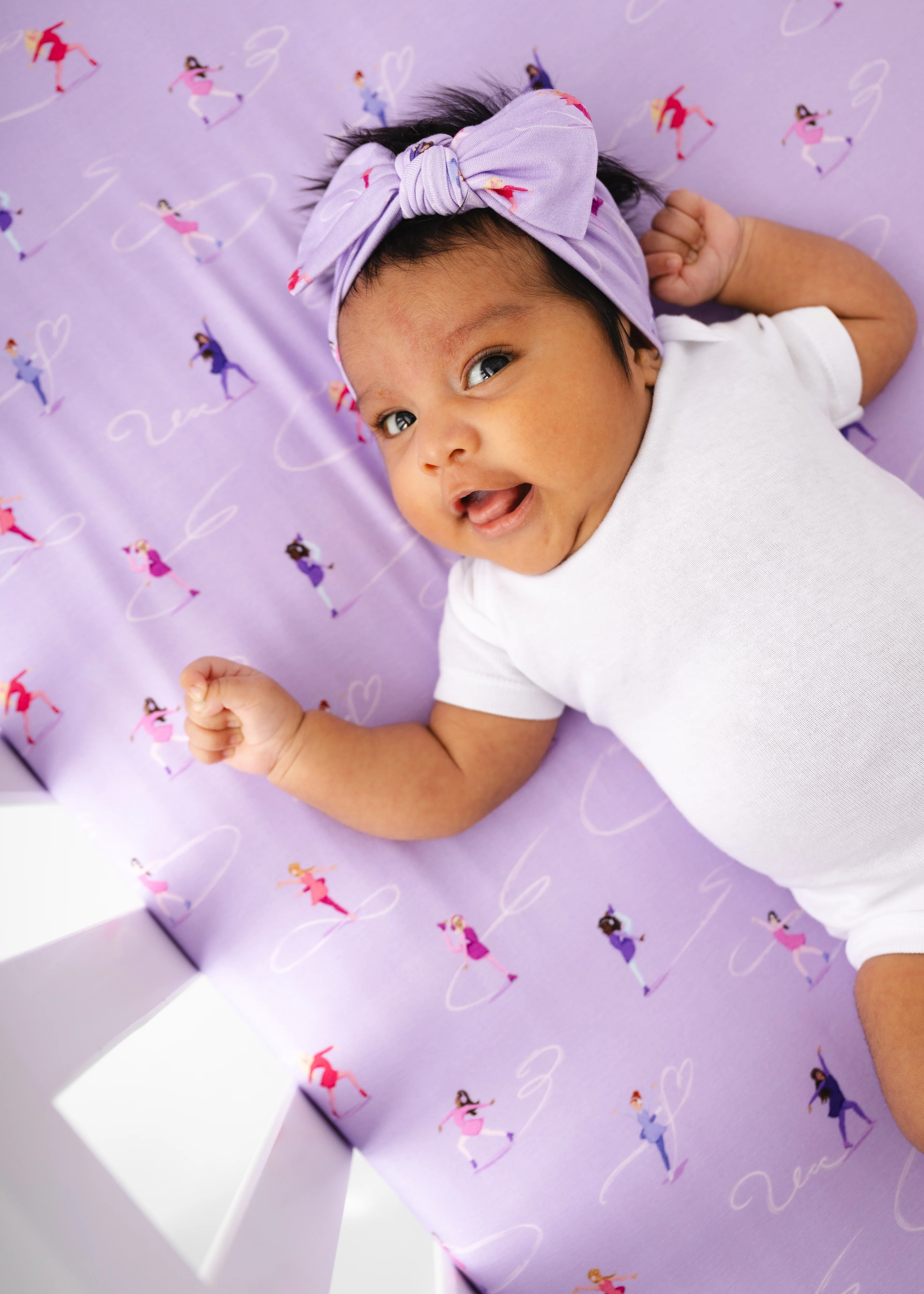 Ice Skating Bamboo Crib Sheet - Image 3