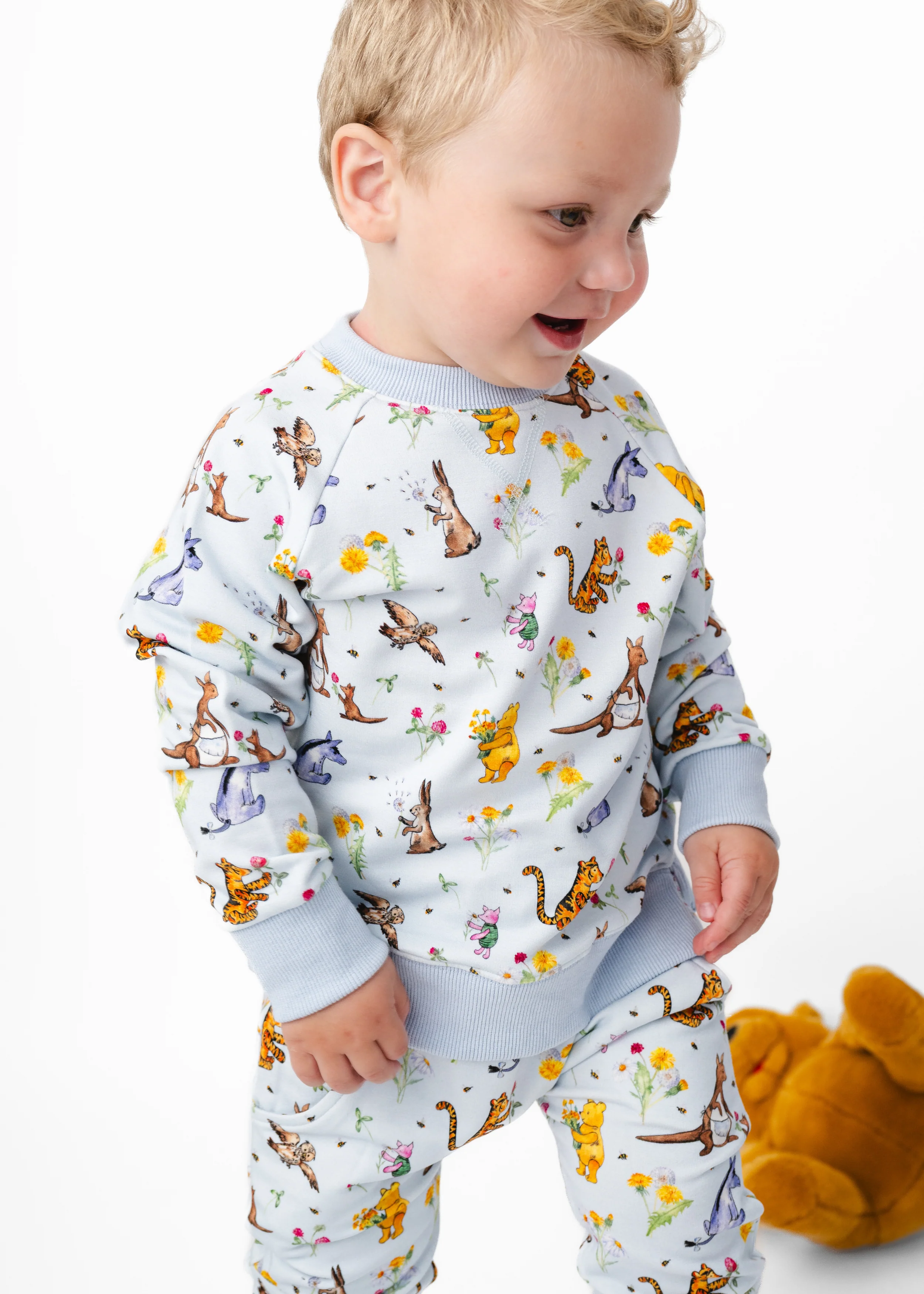 Winnie-the-Pooh in Bloom Kids Jogger Set - Image 4